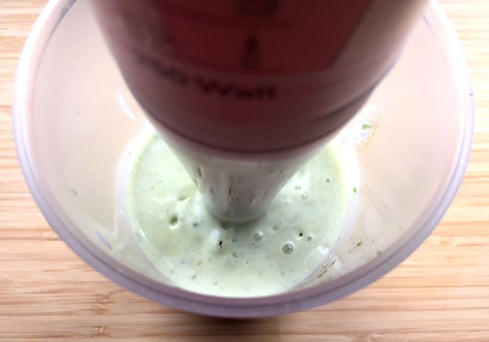 Avocado smoothie 05