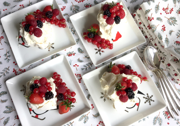 Meringue christmas wreath 18