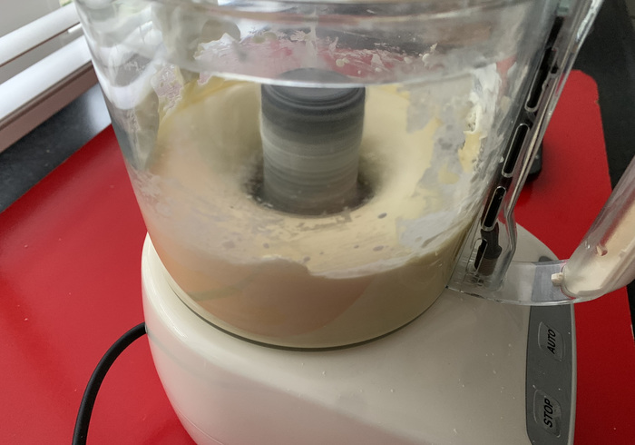Cheesecake buttercream 08