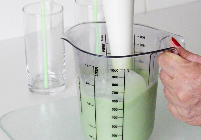 Avocado smoothie 03