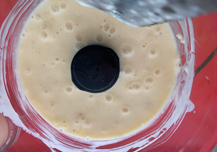 Banana split smoothie 06