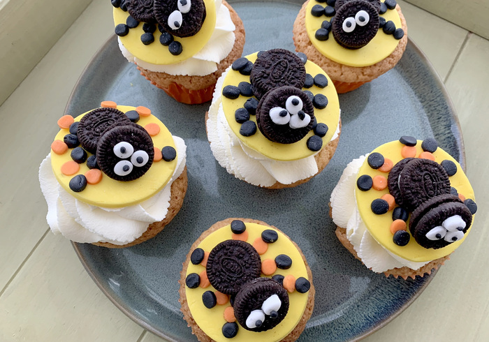 Spider cupcakes home