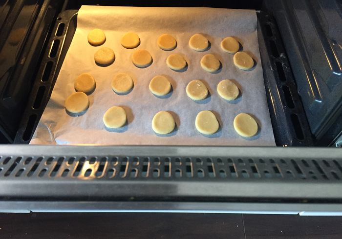 Paaskoekjes easter biscuits 06