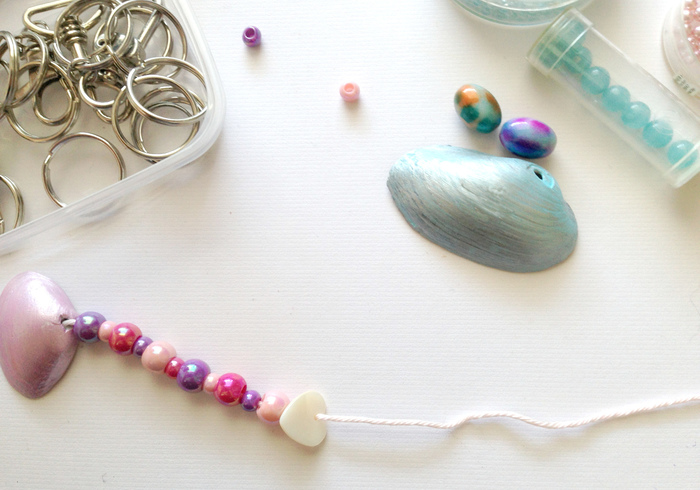 Sea shell key chain 08