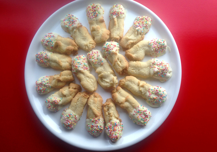 Rainbow biscuits home