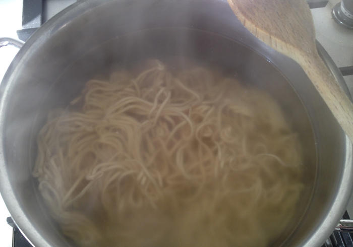 Chow mein 16