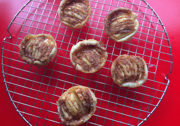 Mini apple tartlets 14