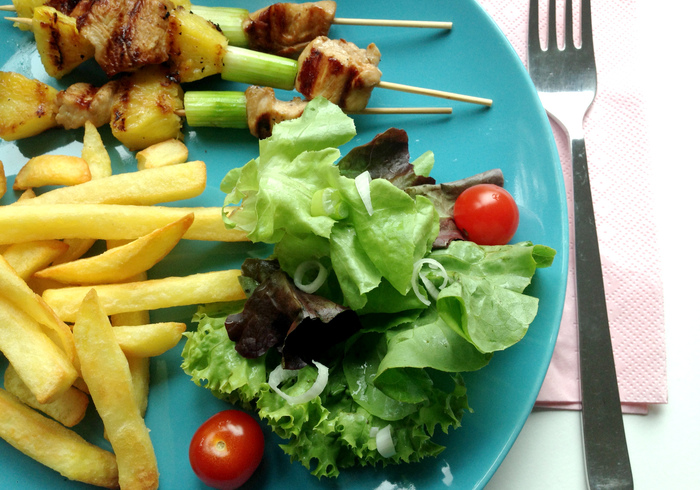Chicken skewers sidepicll