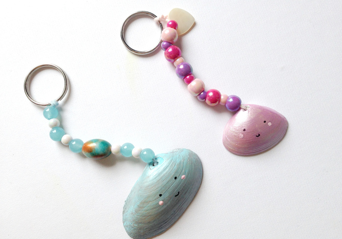 Sea shell key chain 09