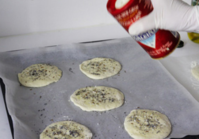 Pita brood 13