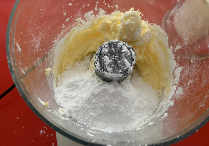 Cheesecake buttercream 05