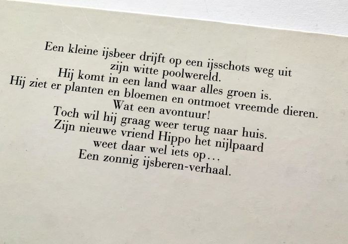 Een kleine ijsbeer sidepicll