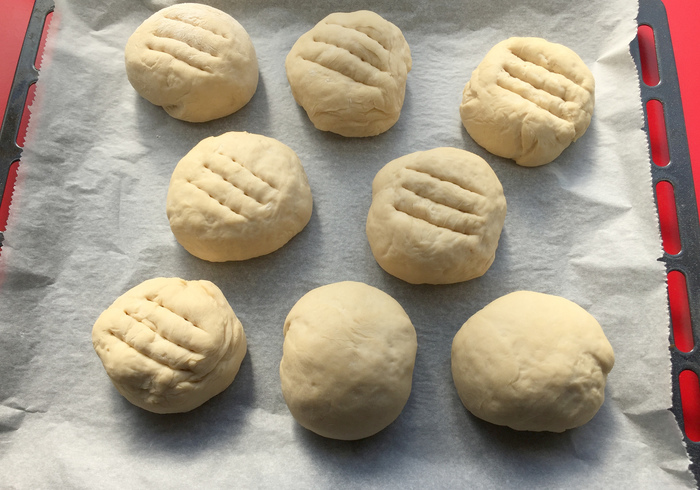 Medieval manchet rolls 18