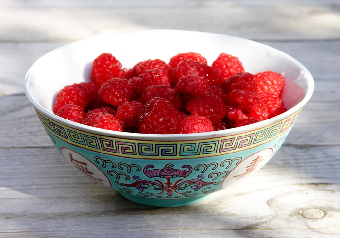 Raspberry financiers side