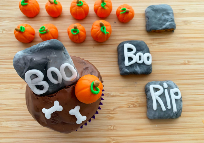 Halloween cupcakes 25