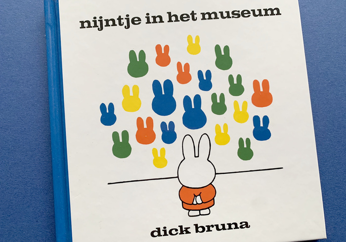 Nijntje in het museum sidepic