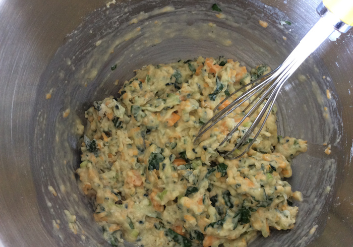 Courgettte cheddar basil breads 10