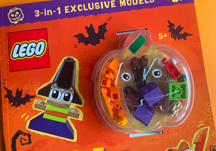 Lego book halloween sidepic