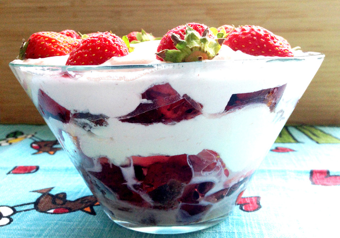 Strawberry trifle 17