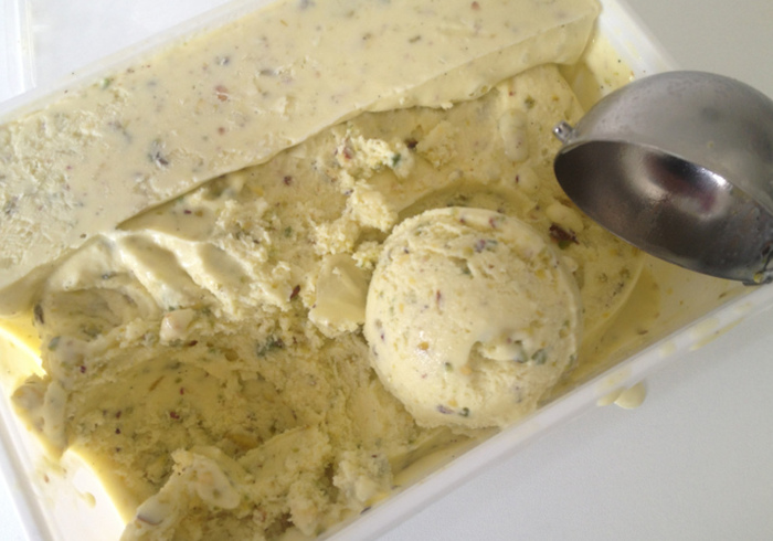 Pistachio ice cream 14