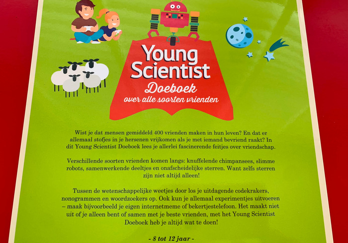 Young scientist sidepicl