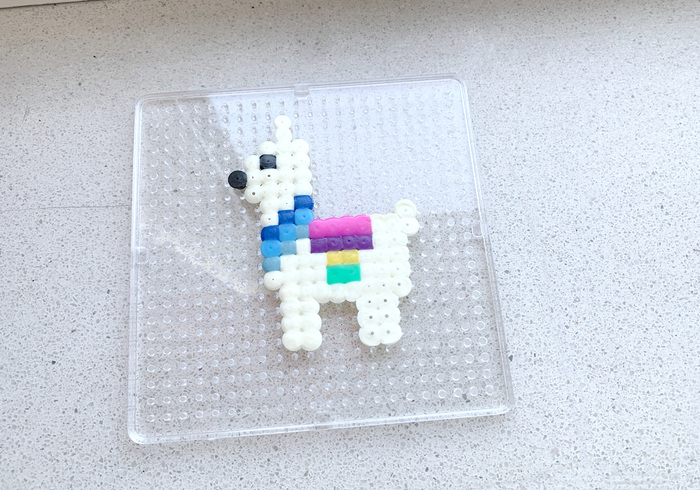 Llama 06