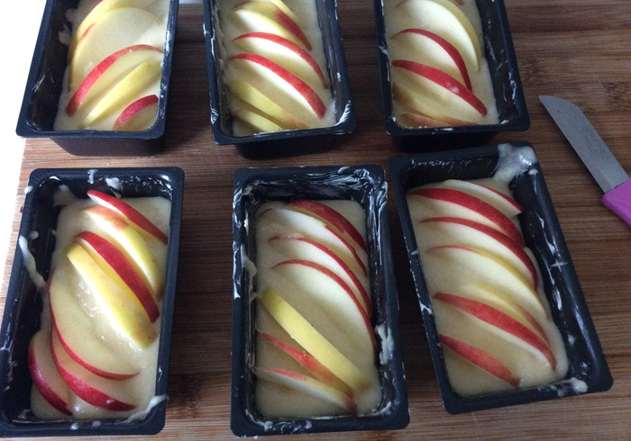 Apple cakes 11