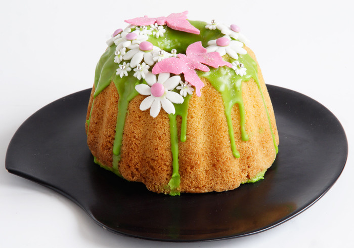 Lente cake home