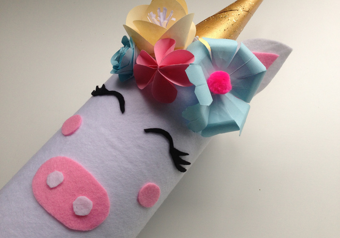 Unicorn surprise sidepicll