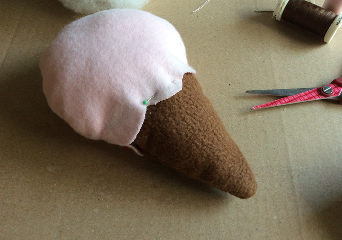 Ice cream plushie 09