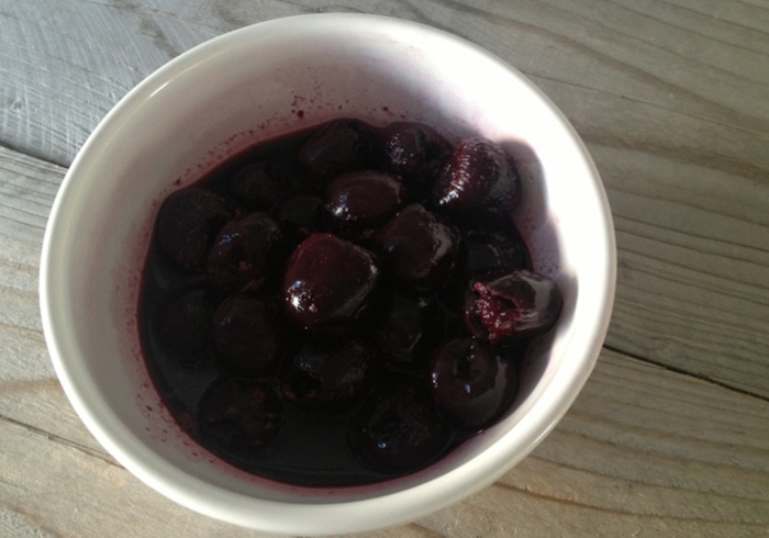 Cherry compote 08