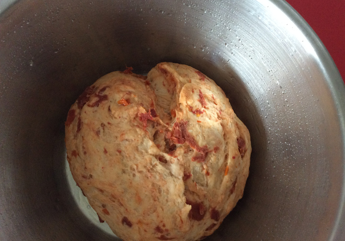 Sundried tomato bread 12