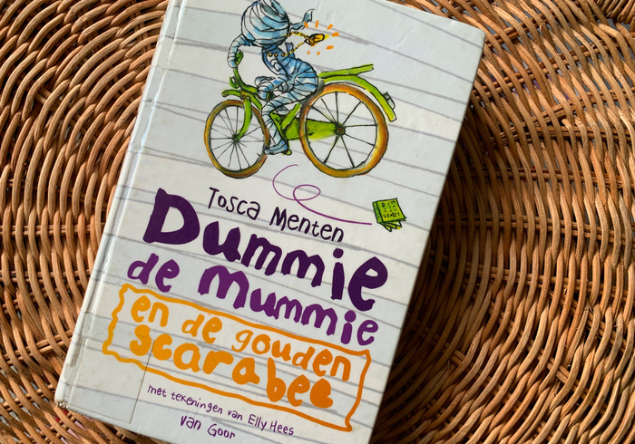 11. dummie de mummie
