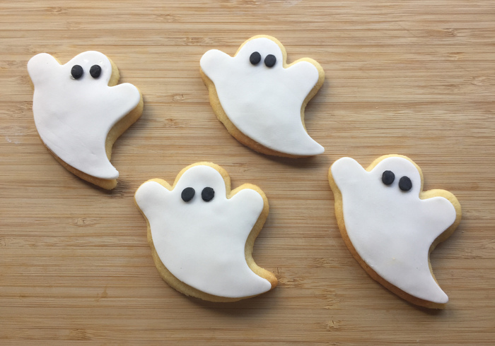Haunted house biscuits 15