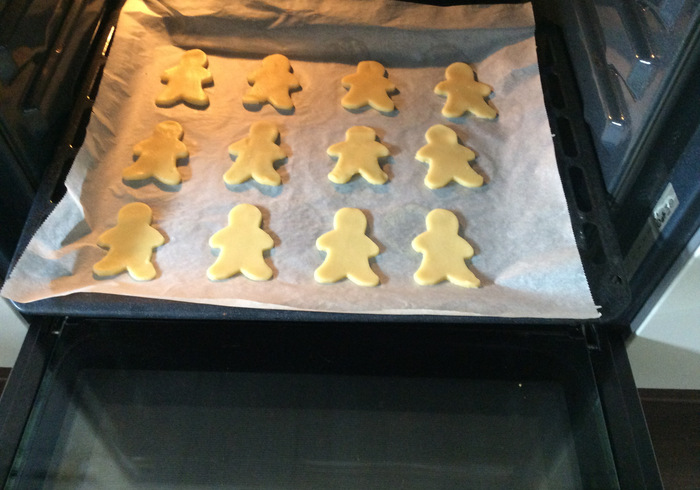 Skeleton cookies 10