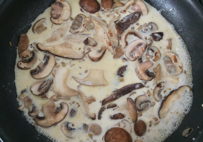 Paddenstoelen met spinazie 07