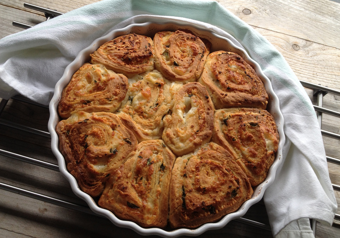 Cheese garlic bread home