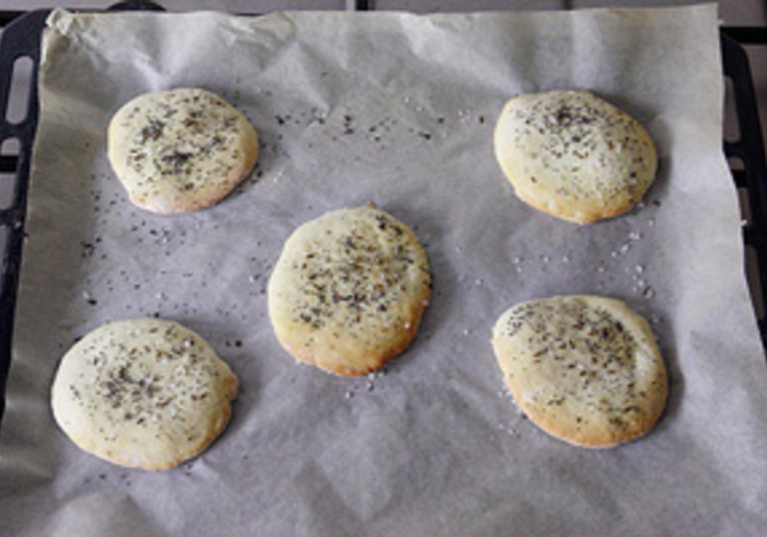 Pita brood 15