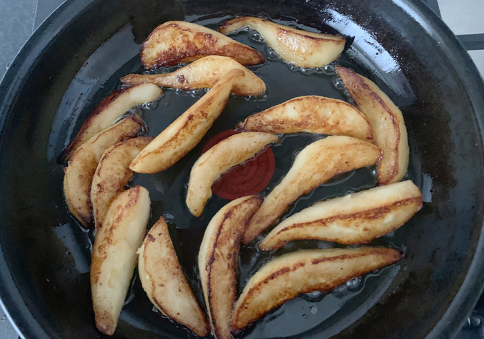 Karnemelk pannenkoeken met peren 04