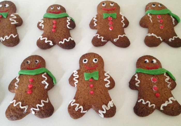 Gingerbread men promo.ll