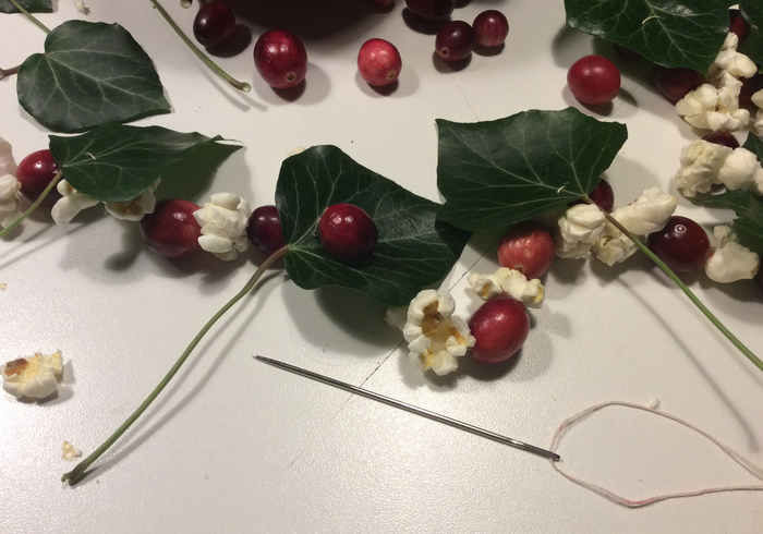 Christmas garland 04