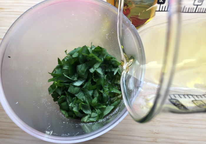 Basilicum pesto 08