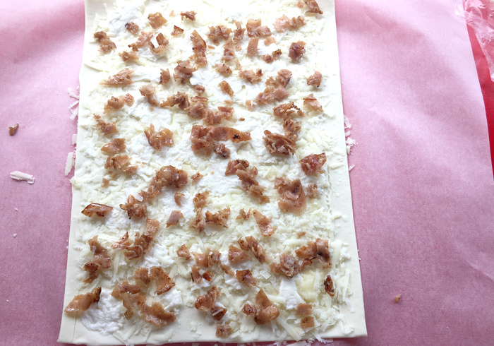 Bacon cheese palmiers 05