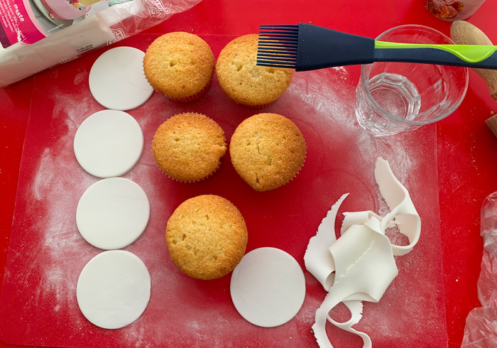 Pinkster cupcakes 15
