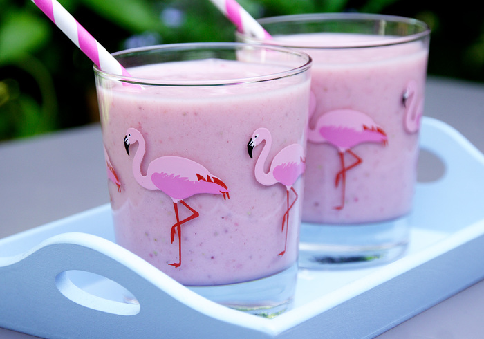 Aardbeien smoothie promo ll