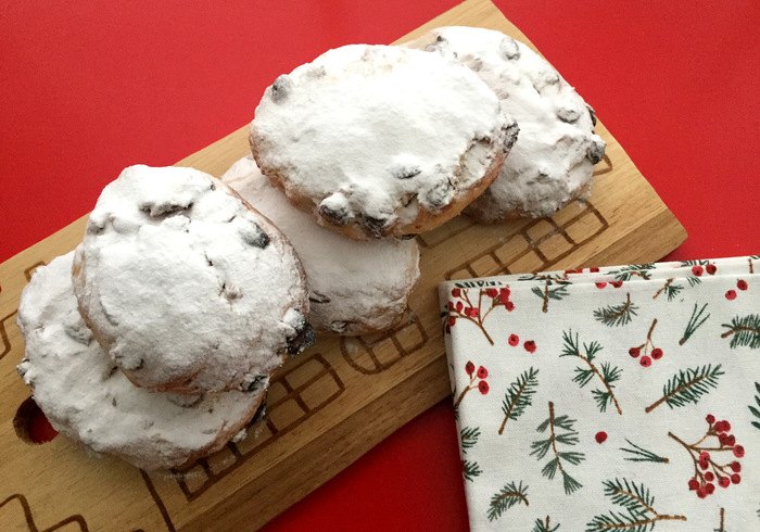 Deutsche weihnachtsstollen sidepicll
