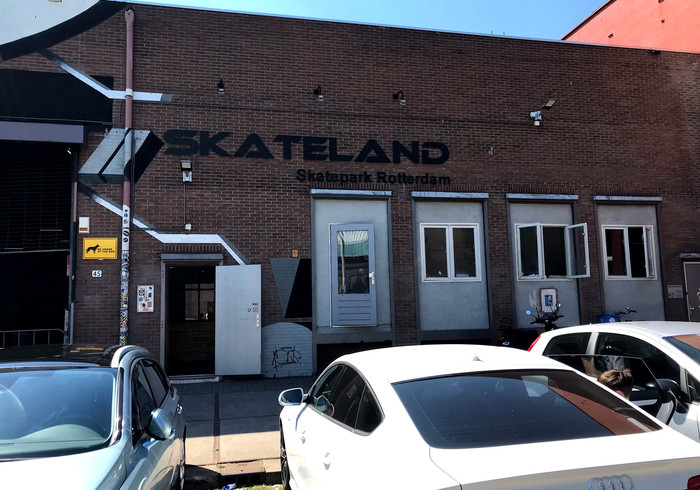 Skateland 01