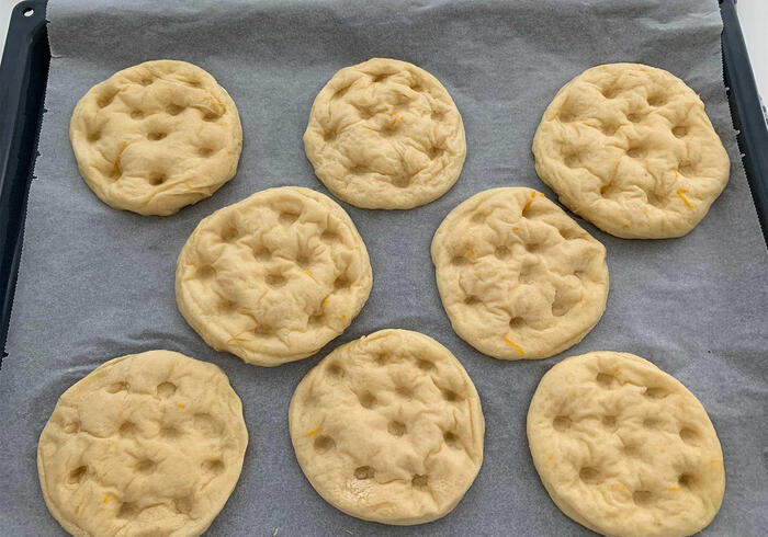 Zoete mini focaccia broodjes 19