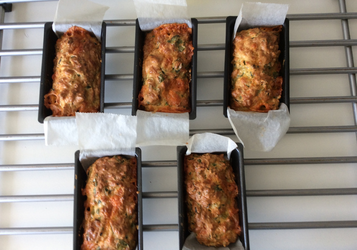 Courgettte cheddar basil breads 12