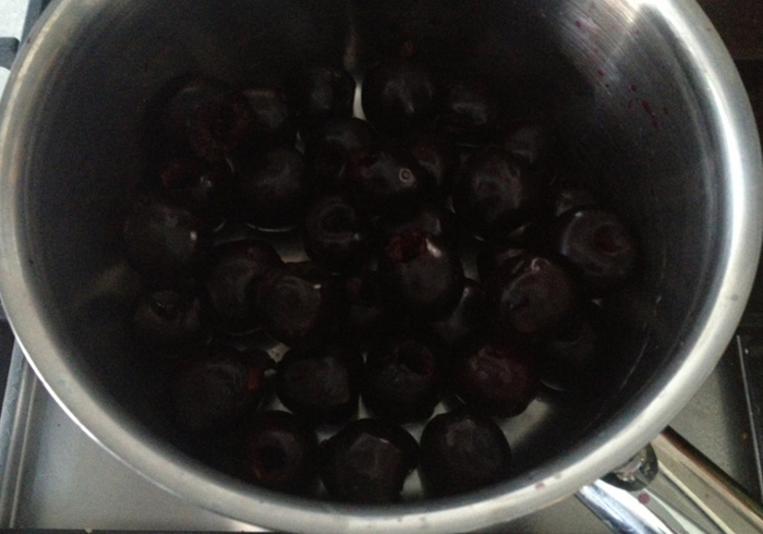 Cherry compote 03